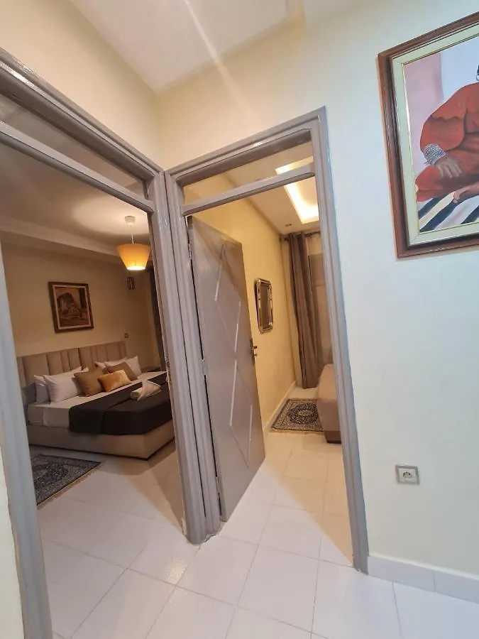 2 Bedroom Apartment Private Terrace - Fiber Wi-Fi & Netflix Suvayr